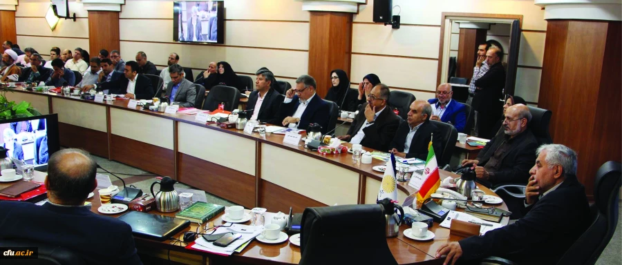 در استان اصفهان برگزار  شد:

 کارگاه آموزشی نظارت، ارزیابی و تضمین کیفیت وزارت علوم تحقیقات و فناوری 2