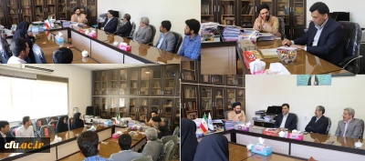 همکاران معاونت فرهنگی و اداره کل روابط عمومی  برای تبریک عید غدیر خم با حجت الاسلام دادگر دیدار کردند