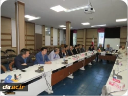 در جریان بازدید مدیرکل محترم اداره کل برنامه ریزی، خدمات و رفاه دانشجویی دانشگاه فرهنگیان از مدیریت امور پردیس های استان اردبیل انجام شد:

نشست صمیمی با کارکنان امور دانشجویی و سرپرستان سراهای دانشجویی استان 4