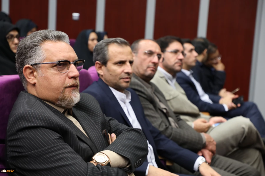 رئیس دانشگاه فرهنگیان در نوزدهمین  اجلاس مدیران دانشگاه:

ضرورت استقبال گرم و شایسته از نومعلمان و تزریق امیدو شوق معلمی در آنان 4