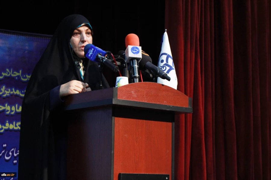 دکتر اولاد قباد در نوزدهمین اجلاس سراسری مدیران دانشگاه:

دانشگاه فرهنگیان مرجع و رکن اساسی در تربیت نیروی انسانی است 2