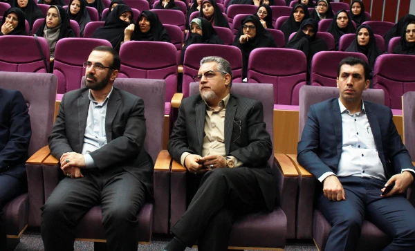 دکتر اولاد قباد در نوزدهمین اجلاس سراسری مدیران دانشگاه:

دانشگاه فرهنگیان مرجع و رکن اساسی در تربیت نیروی انسانی است 3