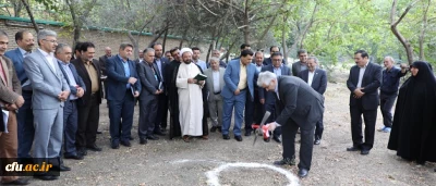 کلنگ آغاز احداث چند پروژه عمرانی در پردیس نسیبه دانشگاه فرهنگیان به زمین زده شد