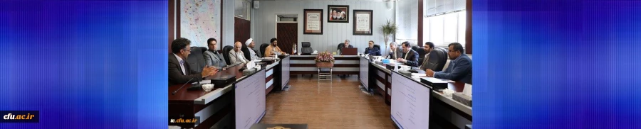 در جلسه کمیسیون دائمی مورخ  6 شهریور 97  مورد بررسی قرار گرفت:

دستمایه بیست و یکمین جلسه هیأت امنای دانشگاه 2