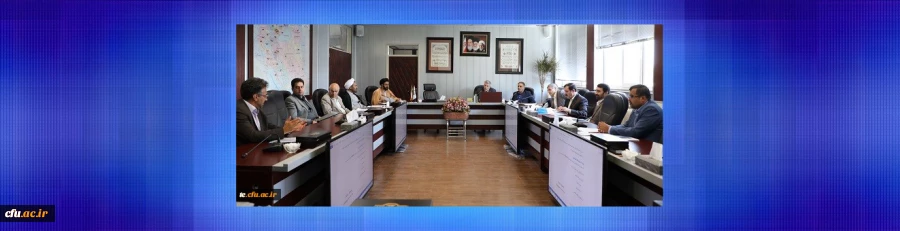 در جلسه کمیسیون دائمی مورخ  6 شهریور 97  مورد بررسی قرار گرفت:

دستمایه بیست و یکمین جلسه هیأت امنای دانشگاه 2