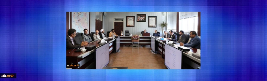 در جلسه کمیسیون دائمی مورخ  6 شهریور 97  مورد بررسی قرار گرفت:

دستمایه بیست و یکمین جلسه هیأت امنای دانشگاه 2