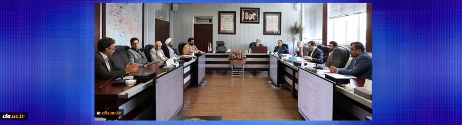 در جلسه کمیسیون دائمی مورخ  6 شهریور 97  مورد بررسی قرار گرفت:

دستمایه بیست و یکمین جلسه هیأت امنای دانشگاه 2