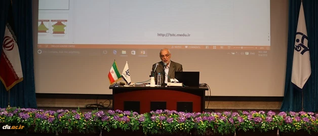 رئیس مرکز برنامه ریزی منابع انسانی و فناوری اطلاعات 2