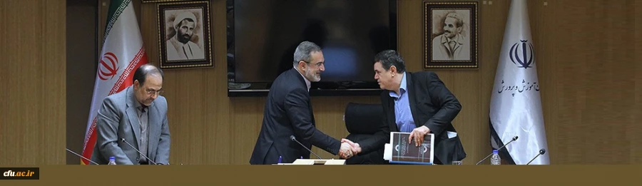 وزیر آموزش و پرورش در بیستمین جلسه از دوره سوم هیات امنای دانشگاه: 

برای بررسی و تصویب موضوعات دانشگاه، نیازمند اختصاص جلسات فوق العاده در تابستان هستیم 2