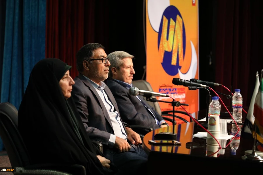 دکتر انصاری راد در اختتامیه جشنواره فرهنگی و اجتماعی دانشگاه فرهنگیان تاکید کرد:

کار فرهنگی شالوده تربیت معلم؛ نقش بی بدیل معلمان در تربیت و اصلاح جامعه 2