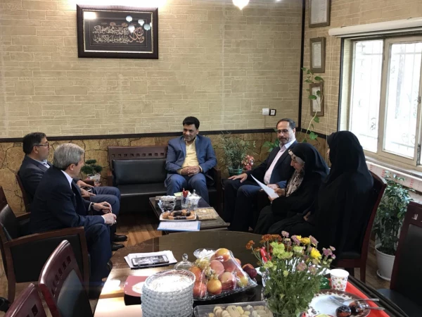 سرپرست معاونت فرهنگی و اجتماعی تاکید کرد:

در صورت داشتن وحدت رویه، برنامه کارآمد و عملی با بودجه کم هم میتوان موفق شد 3