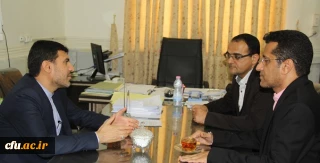 نماینده مردم شریف غرب استان هرمزگان در مجلس شورای اسلامی در بازدید از دانشگاه فرهنگیان استان:

حمایت از توسعه کمی و کیفی دانشگاه فرهنگیان