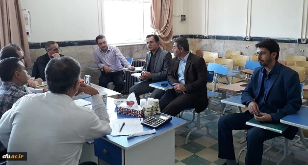 معاون پژوهش، برنامه ریزی و نیروی انسانی آموزش وپرورش استان آذربایجان غربی در جریان مصاحبه معرفی شدگان آزمون سراسری:

 نهایت سعی و تلاش خود را جهت جلوگیری از تضییع حقوق مصاحبه شوندگان بکار گیرید
 2