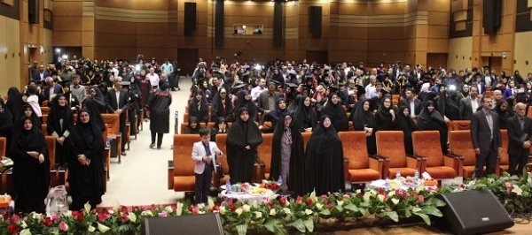 جشن دانش آموختگی دانشجو معلمان ورودی 93 پردیس فاطمه الزهرا(س) تبریز برگزار شد 3