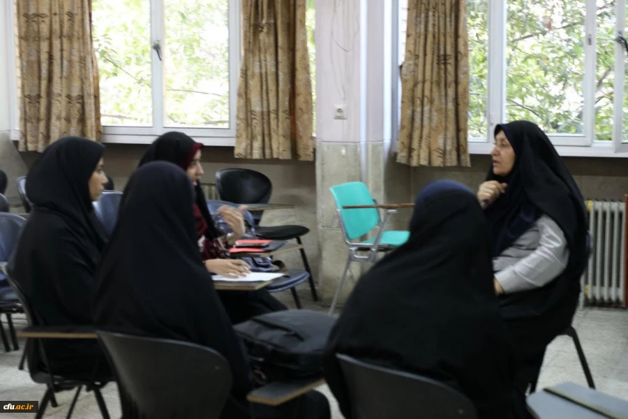 سرپرست مدیریت پردیس های استان تهران در اختتامیه جشنواره فرهنگی و هنری دانشجو معلمان دختر دانشگاه:

رویکرد حاکم بر دانشگاه فرهنگیان باید رویکرد توجه به فرهنگ ایران اسلامی از منظر رهبر انقلاب باشد تا شایستگی های فرهنگی به وجود آید 2