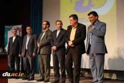 دکتر محمدی در آیین اختتامیه جشنواره فرهنگی و اجتماعی دختران دانشگاه فرهنگیان:

وظیفه مسوولین فرهنگی دانشگاه  بسترسازی برای توسعه فعالیت های فرهنگی است 3