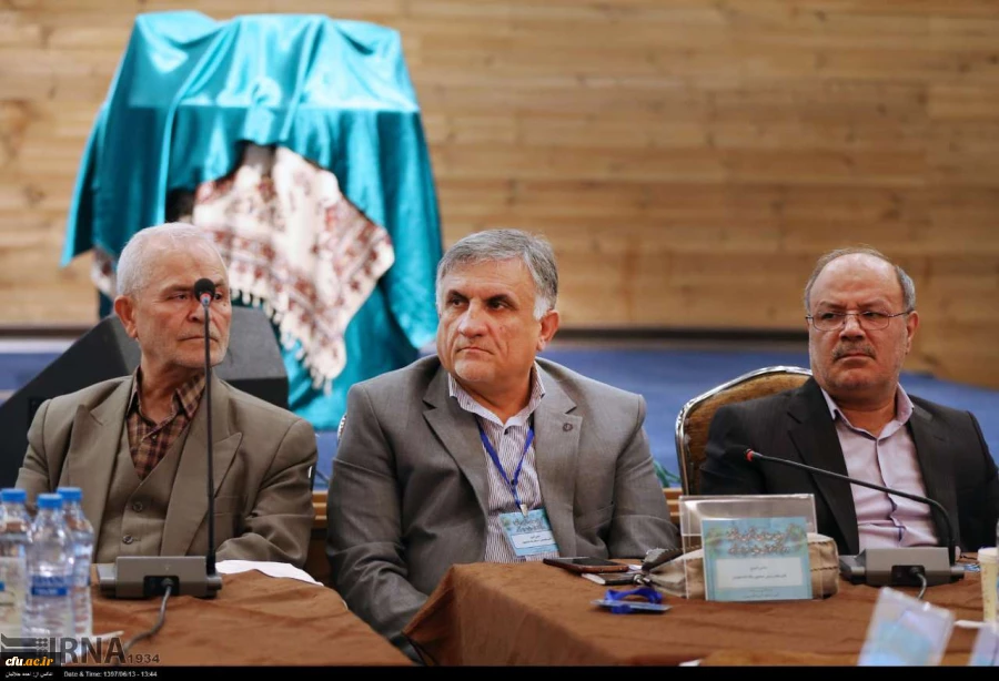 در شصت و دومین نشست معاونان دانشجویی و پنجاه و یکمین نشست معاونان فرهنگی دانشگاه های سراسر کشور عنوان شد:

باید خدمات دانشجویی و رفاهی در دانشگاه ها را بیشتر کرد تا نشاط و رفاه مناسب تری داشته و شرایط تحصیلی بهتر را برای دانشجویان فراهم آورد