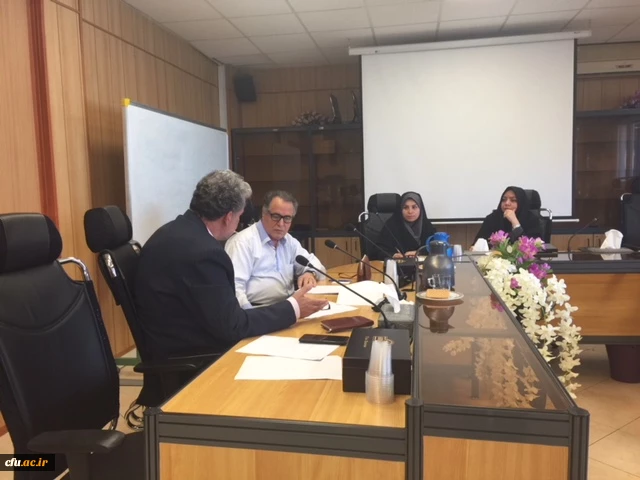 دکتر مصطفی عرب در ششمین جلسه طراحی، تدوین و پیاده سازی استانداردها و شایستگی های شخصیتی و  حرفه ای معلمی دانشجویان عنوان کرد:

ما در حوزه روانشناسی نیاز به اطلاعات و تحلیل آماری داریم تا بتوانیم خدمات مشاوره ای را متناسب با بوم و مسائل آن ناحیه ارائه ده