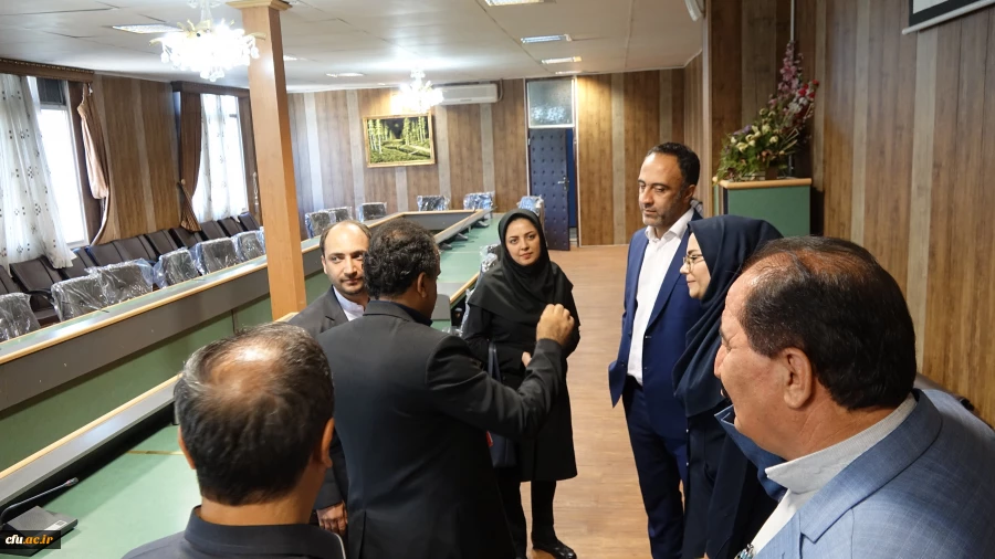 بازدید سرپرست مرکز هوشمند سازی از پردیس های دانشگاه فرهنگیان کردستان
 3