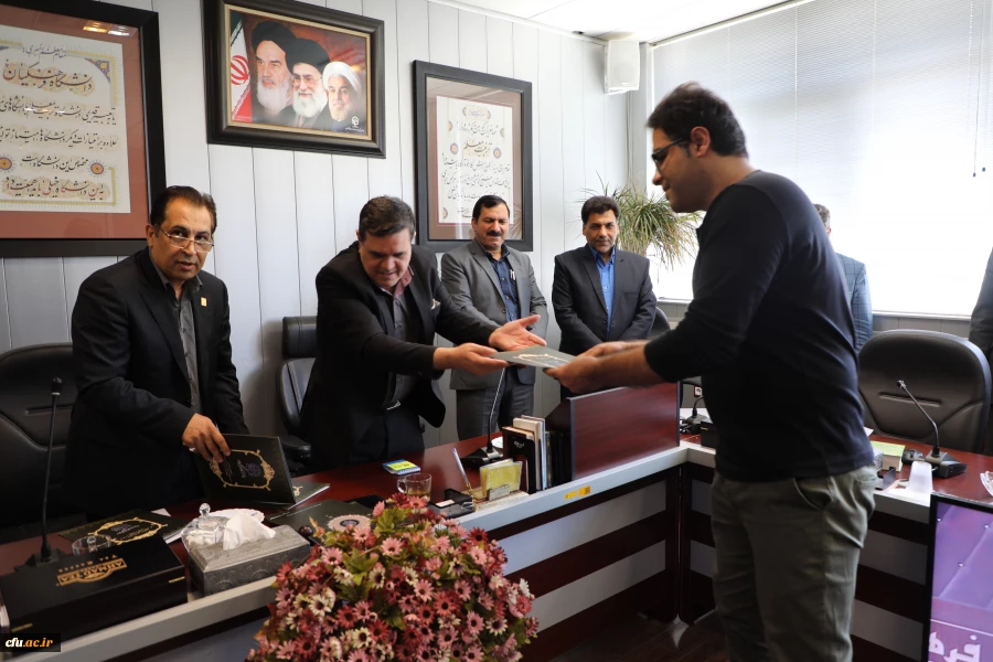 تقدیر از اجلاس  9