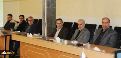 با همت اداره  آموزشی و پژوهشی مدیریت امور پردیس های استان یزد برگزار شد:

کارگاه آموزشی اصول مقاله نویسی استاندارد