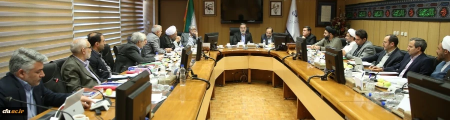 مقام عالی وزارت در بیست و یکمین جلسه هیات امنا:

با وجود نیاز ضروری آموزش و پرورش به نیروی انسانی؛ یکی از مهم ترین کارهای ما رعایت استلزامات معلمی در دوره مهارت آموزان به مدت یک سال تحصیلی خواهدبود 2