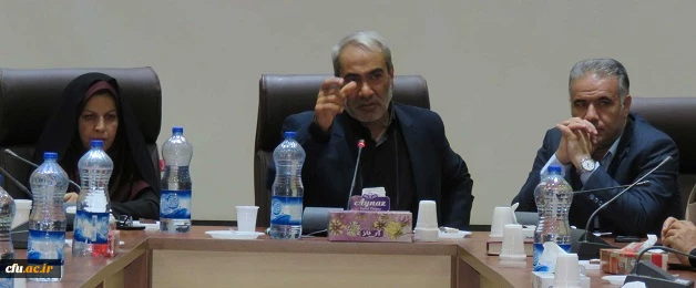 دکتر اسداله خدیوی در جمع اساتید و کارکنان دانشگاه فرهنگیان آذربایجان شرقی:

دانشگاه فرهنگیان بستر فرهنگ پروری است
 3