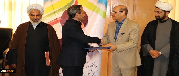 آیین تکریم و معارفه سرپرست مدیریت امور پردیس های استان فارس برگزار شد 4