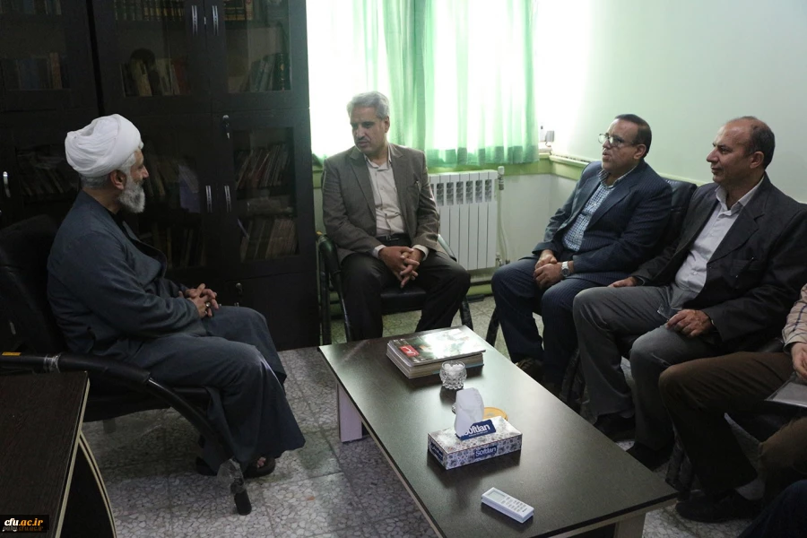 دربازدید از پردیس های استان گلستان:

 نشست صمیمی مدیرکل برنامه ریزی، خدمات و رفاه دانشجویی دانشگاه فرهنگیان با سرپرستان شبانه روزی آن استان برگزار شد.