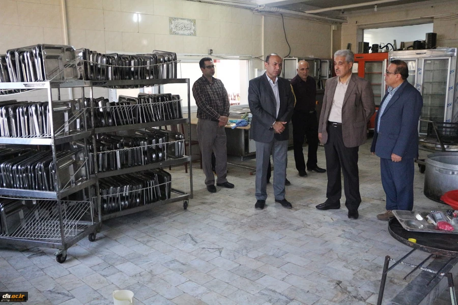 دربازدید از پردیس های استان گلستان:

 نشست صمیمی مدیرکل برنامه ریزی، خدمات و رفاه دانشجویی دانشگاه فرهنگیان با سرپرستان شبانه روزی آن استان برگزار شد.