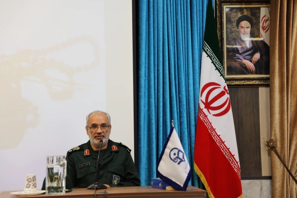 دکتر خنیفر در مراسم هفتته دفاع مقدس:

استقبال دانشگاه فرهنگیان از ترویج مکتب ارزشمند شهدا در دانشگاه 2