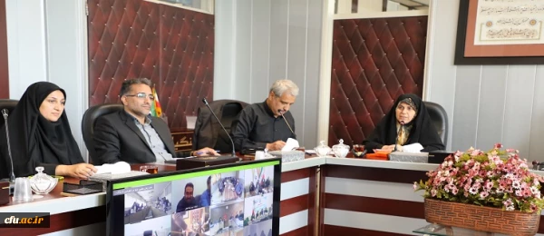 معاون دانشجویی در نشست سرپرستان سراهای دانشجویی:

بهترین معلم، معلم شبانه روزی است 2