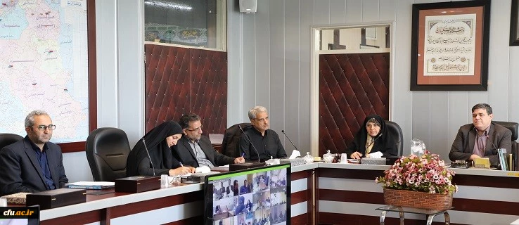 دکتر علی محمدی معاون فرهنگی و اجتماعی دانشگاه فرهنگیان در نشست سرپرستان سراهای دانشجویی عنوان کرد:



با تعامل صف و ستاد و مشارکت دانشجومعلمان، در سال جدید شاهد محیط تربیتی جذاب و با نشاط همراه با آموزه های دینی و اخلاقی باشیم