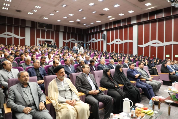 خانم دکتر اولاد قباد  4