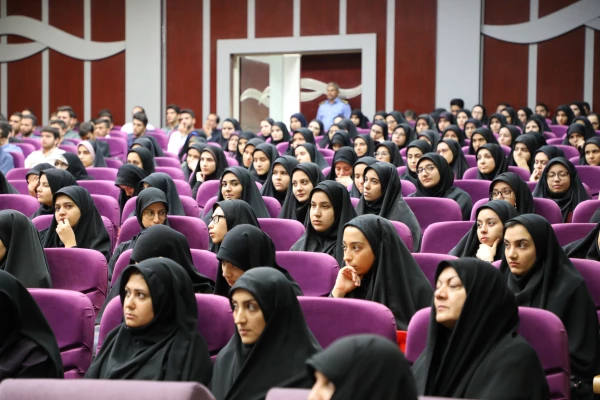 خانم دکتر اولاد قباد  5