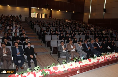 معاون دانشجویی دانشگاه فرهنگیان در آیین استقبال ازدانشجو معلمان جدید الورود دانشگاه فرهنگیان: