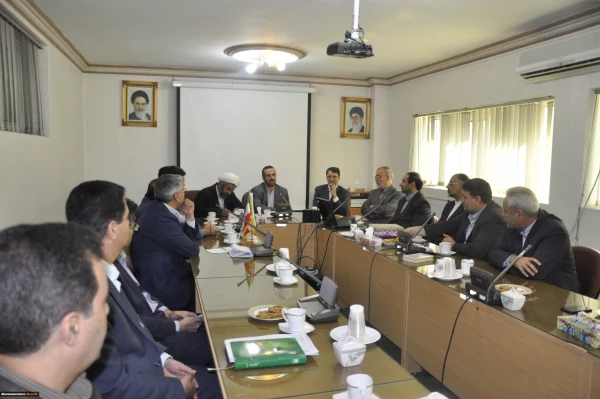 مشاور رئیس دانشگاه و مدیر کل حراست دانشکاه فرهنگیان:

دانشگاه فرهنگیان خراسان رضوی یکی از کم حاشیه ترین دانشگاه های کشور است 2