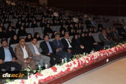 خانم قدیمی دانشجومعلم جدیدالوروداستان قزوین درآیین استقبال ازدانشجویان عنوان کرد: 

صحبت های خانم دکتر علی نژاد به یکماه دغدغه من جهت انتخاب شغل معلمی پایان داد.