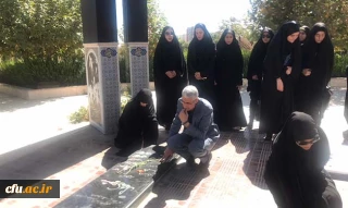 تجدید میثاق کارکنان و دانشجویان دانشگاه فرهنگیان استان مرکزی با شهدای انقلاب اسلامی و دفاع مقدس