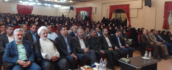 با حضور استاندار و مدیر کل آموزش و پرورش فارس:

آیین استقبال از نو دانشجومعلمان دانشگاه فرهنگیان فارس برگزار شد 7