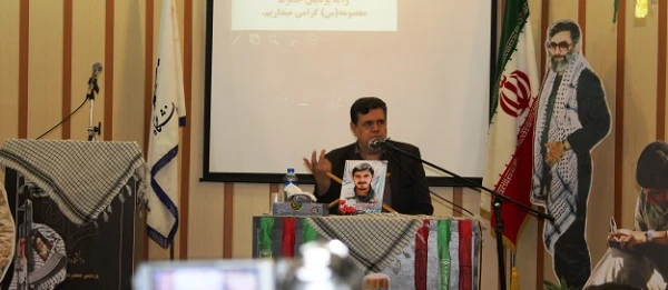 با حضور دکتر خنیفر رییس دانشگاه فرهنگیان برگزار شد:

 همایش بزرگداشت هفته دفاع مقدس در  دانشگاه فرهنگیان استان قم 
 5