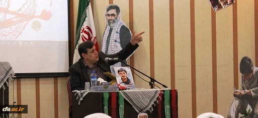 با حضور دکتر خنیفر رییس دانشگاه فرهنگیان برگزار شد:

 همایش بزرگداشت هفته دفاع مقدس در  دانشگاه فرهنگیان استان قم 
 6