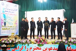 مدیرکل فرهنگی دانشگاه فرهنگیان در آیین آغازین سال تحصیلی دانشجومعلمان آذربایجان غربی:

معلم تراز جمهوری اسلامی باید جسمی سالم و روحی شاداب داشته باشد 3