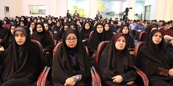 استاندار مازندران در مراسم استقبال از نودانشجویان:

استادان دانشگاه فرهنگیان با پرورش شخصیت دانشجو معلمان،  فراهم کننده زمینه پرورش نسل آینده ایران اسلامی هستند
 4