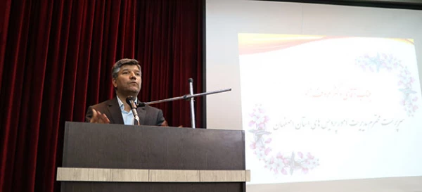 در پردیس شهید باهنر اصفهان برگزار شد:

مراسم استقبال از دانشجو یان نو ورود
 3