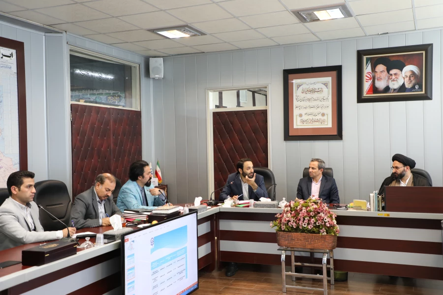 دکتر طاهری­ نیا: نگاه ما برای دانشگاه بیش از تولید، ترویج علم است.   3