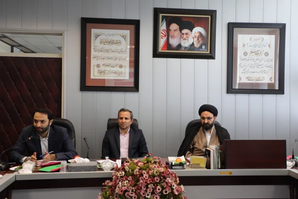 دکتر طاهری­ نیا: نگاه ما برای دانشگاه بیش از تولید، ترویج علم است.   4