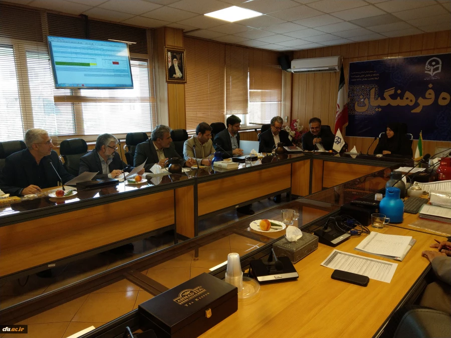 دکتر علی نژاد در بیست و یکمین جلسه شورای بررسی موارد خاص:

وظیفه معاونت دانشجویی را تزریق شور و نشاط به نومعلمان آینده دانست.