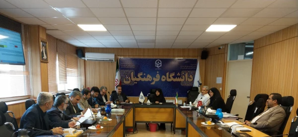 دکتر علی نژاد در بیست و یکمین جلسه شورای بررسی موارد خاص:

وظیفه معاونت دانشجویی را تزریق شور و نشاط به نومعلمان آینده دانست.