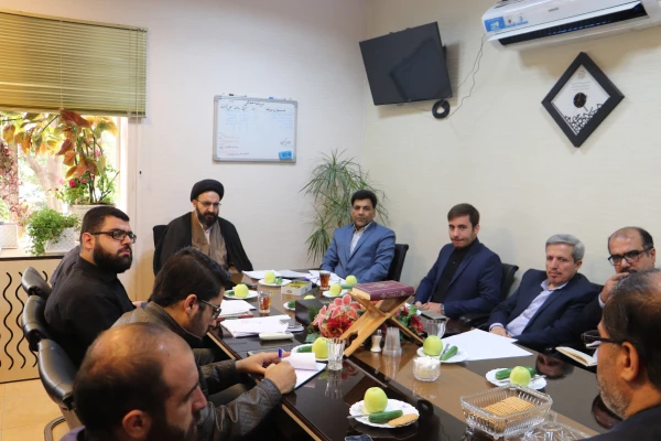 وظیفه دانشگاه فرهنگیان، پشتیبانی، بسترسازی و تسهیل گری امور برای حضور پرشوردانشجومعلمان است